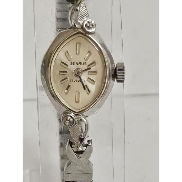 Vintage Ladies Benrus 17 Jewel 2 Diamonds Cocktail Mechanical Wind Watch - Picture 1 of 15